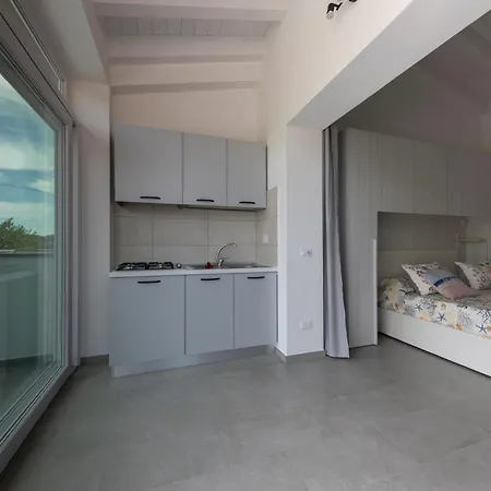***villa Prestige**** カポリーヴェリ