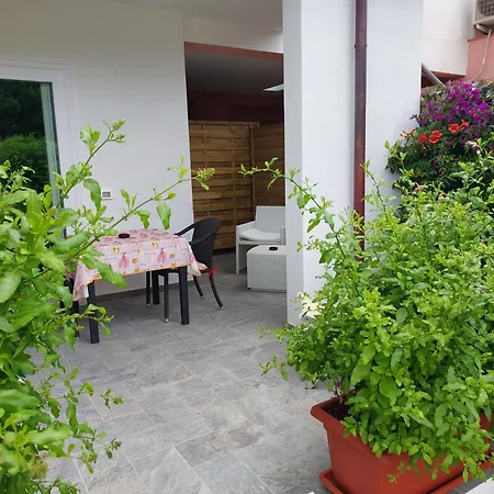 ***villa Prestige**** كابوليفيري